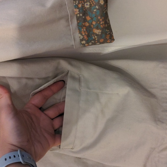 ⭐ 2 / $12 Gap size M extra long khaki blazer with roll up pattern sleeves - Picture 4 of 6